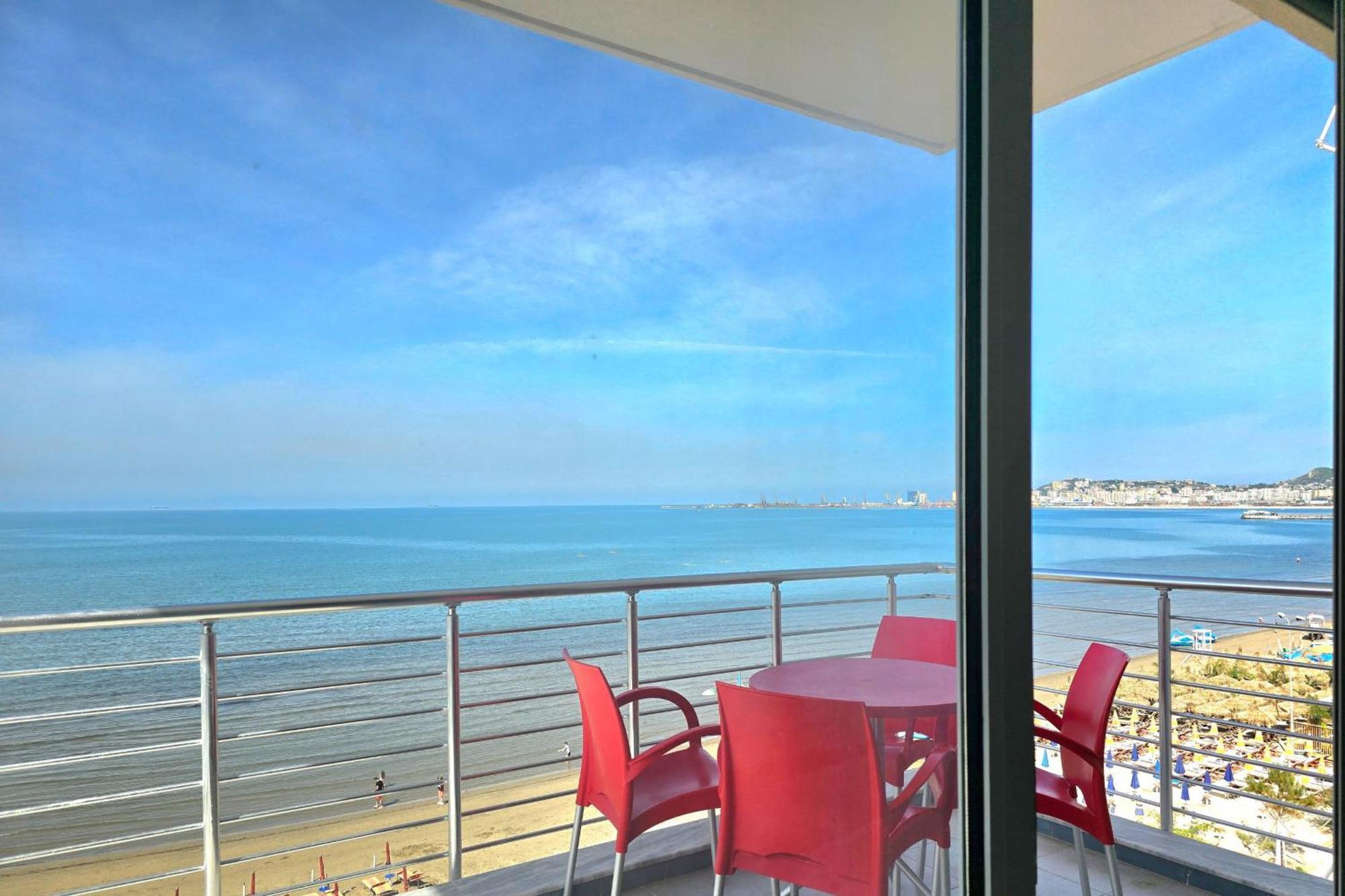 Sea View Apartments In Dıraç Dış mekan fotoğraf