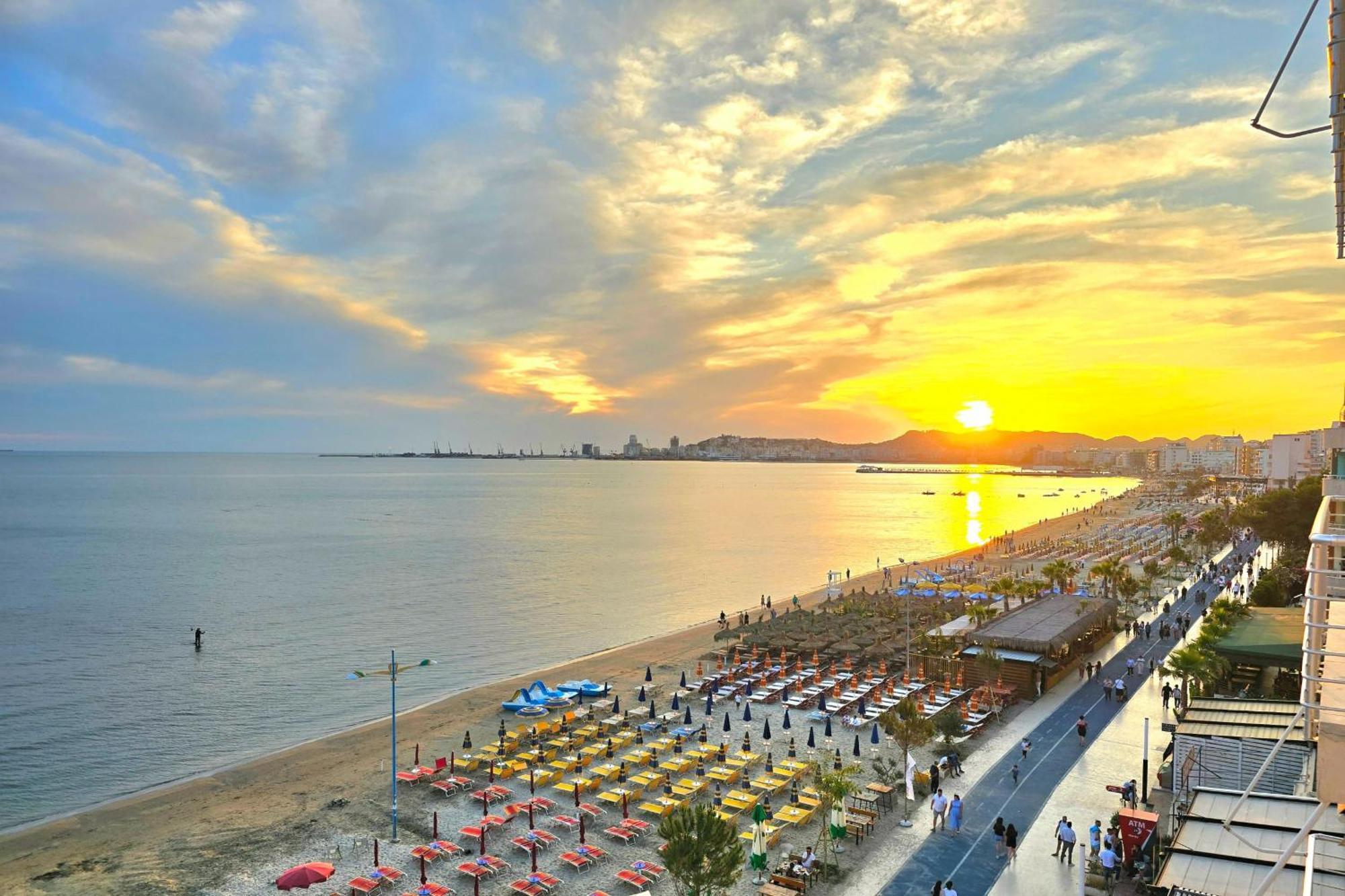 Sea View Apartments In Dıraç Dış mekan fotoğraf