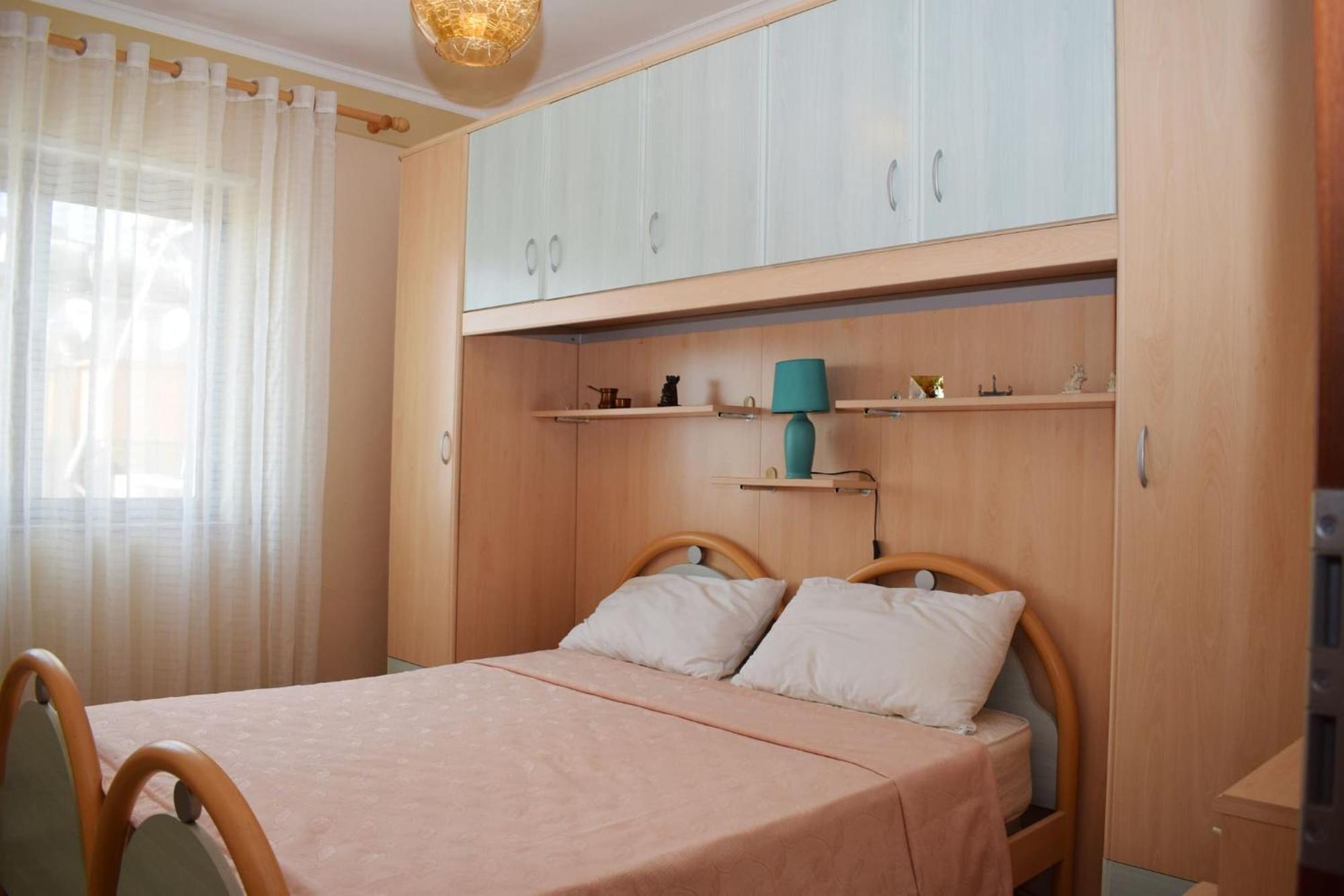 Sea View Apartments In Dıraç Dış mekan fotoğraf