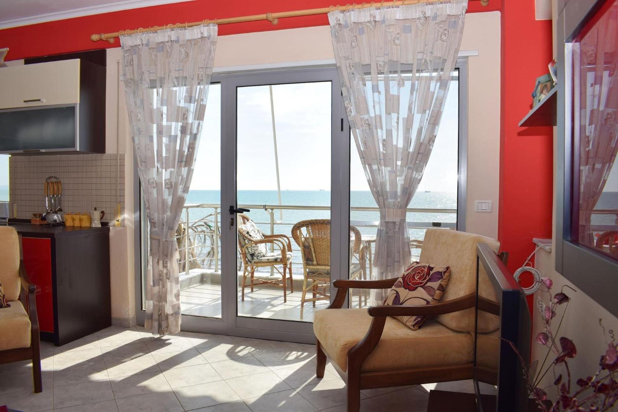 Sea View Apartments In Dıraç Dış mekan fotoğraf
